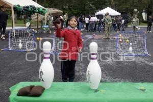 EJÉRCITO . PASEO DOMINICAL