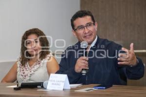 CONGRESO . FERIA ARTESANAL
