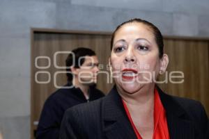 LAURA ARTEMISA GARCÍA