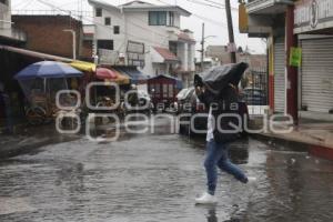 CLIMA . LLUVIA