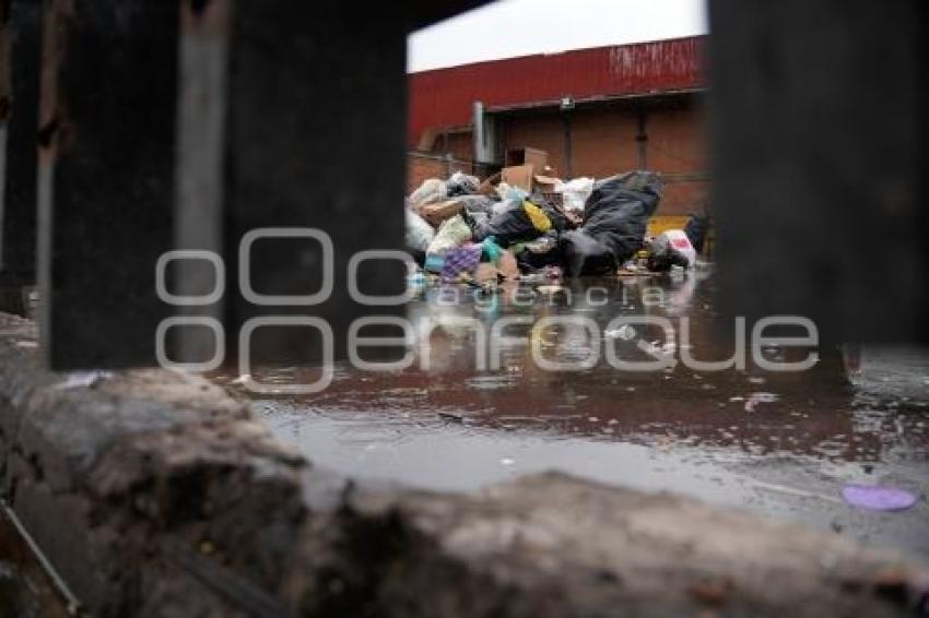 TLAXCALA . TIRADERO DE BASURA MERCADO