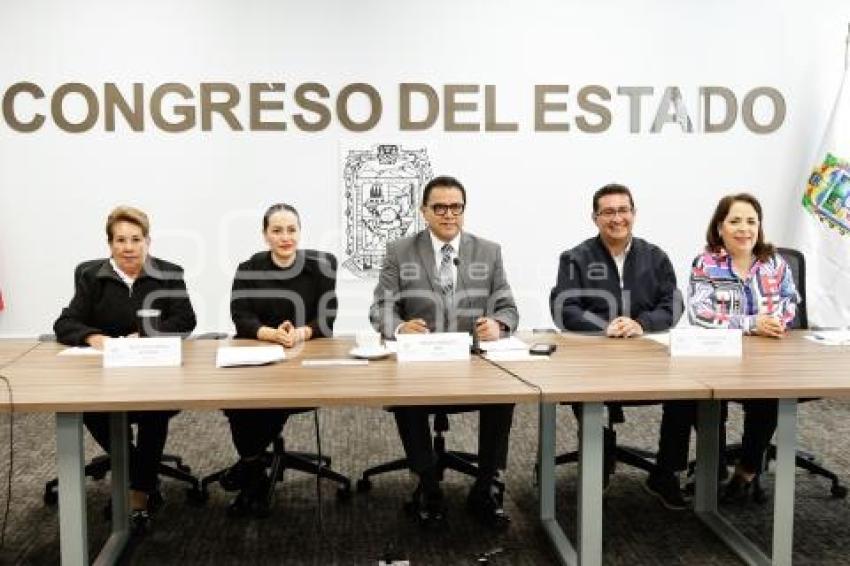 CONGRESO . COMISIÓN PRESUPUESTO