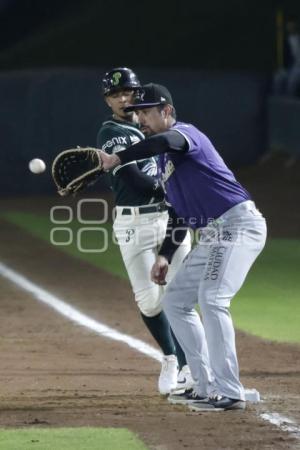 BÉISBOL . PERICOS VS CONSPIRADORES