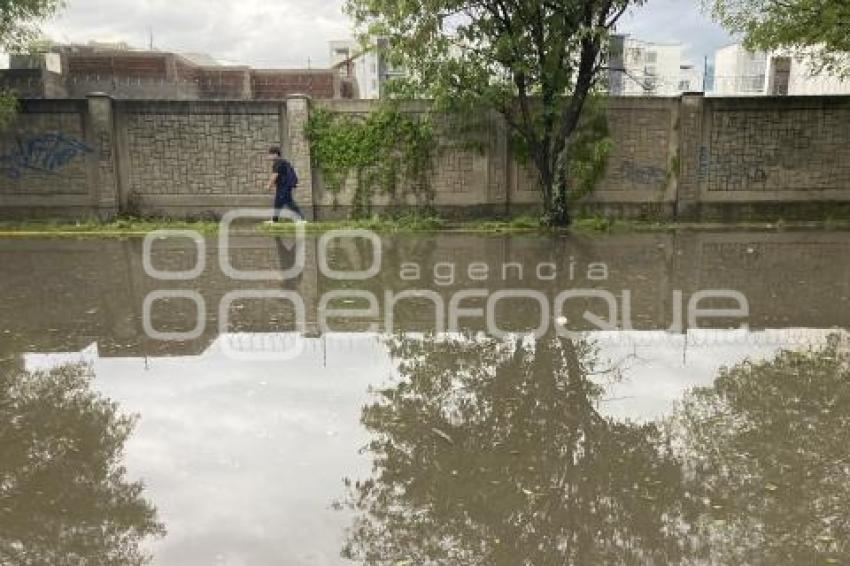 INUNDACIÓN . BULEVAR FORJADORES