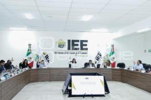 IEE . SESIÓN ORDINARIA