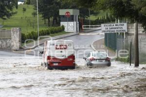 INUNDACIÓN . BULEVAR VICENTE SUÁREZ