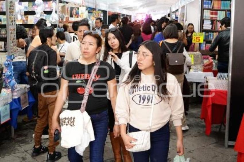AYUNTAMIENTO . FERIA INTERNACIONAL DEL LIBRO