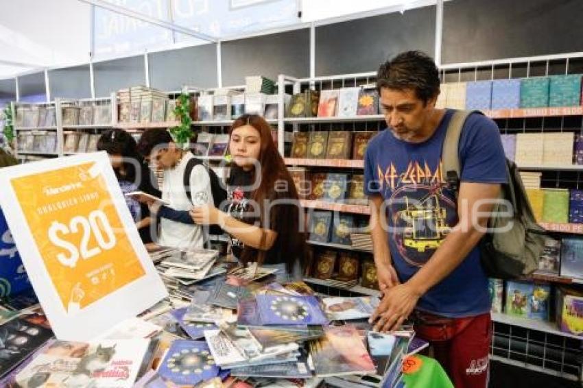AYUNTAMIENTO . FERIA INTERNACIONAL DEL LIBRO