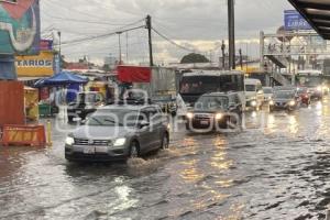 INUNDACIÓN . BULEVAR 5 DE MAYO