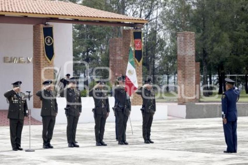 EJÉRCITO . CAMBIO DIRECCIÓN EME