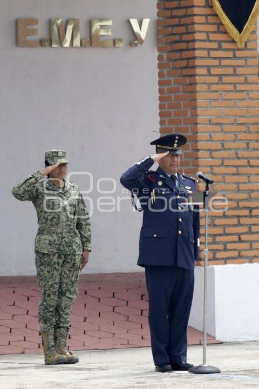 EJÉRCITO . CAMBIO DIRECCIÓN EME