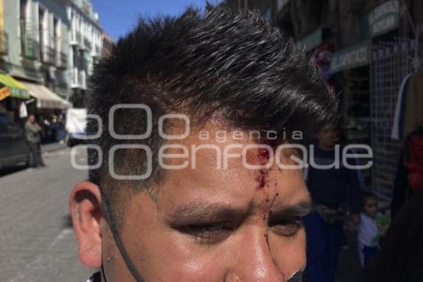 AMBULANTES . CONATO DE BRONCA