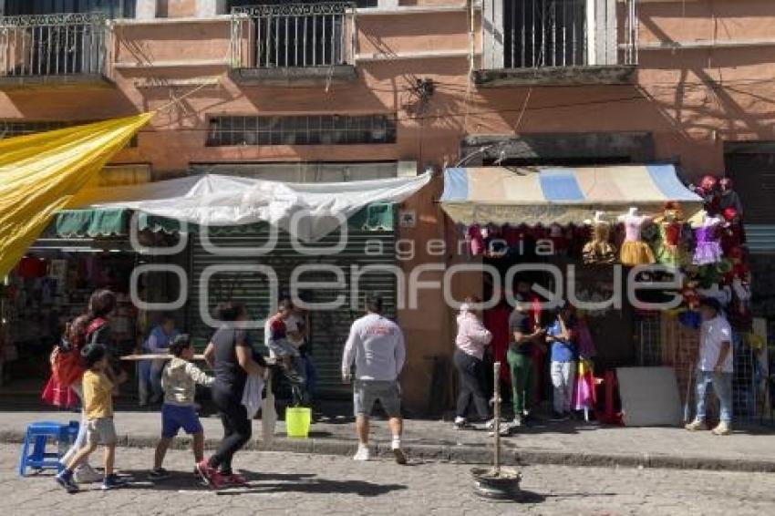 AMBULANTES . CONATO DE BRONCA