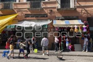 AMBULANTES . CONATO DE BRONCA