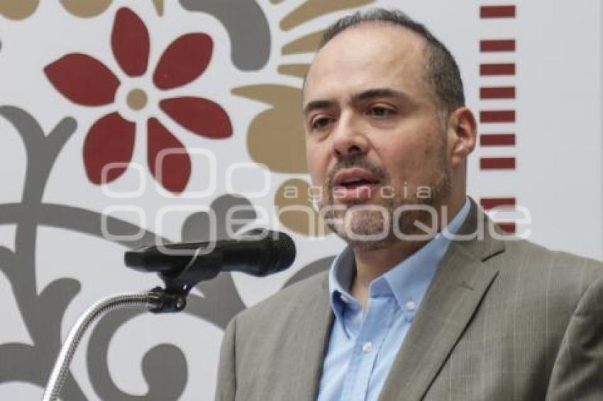 GONZALO ESPINA