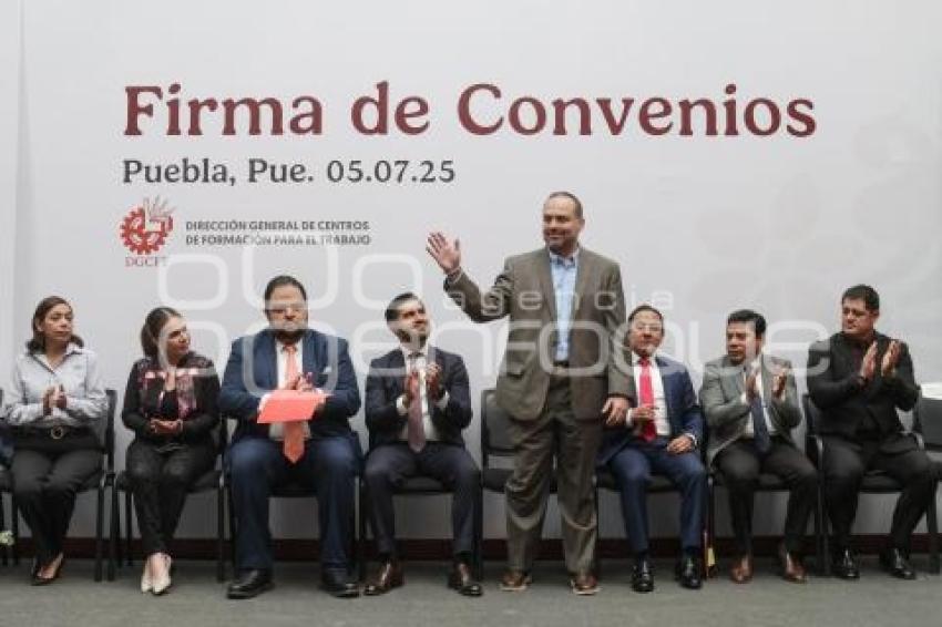 EDUCACIÓN . CONVENIOS DGCFT
