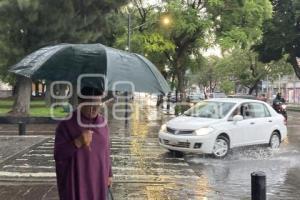 CLIMA . LUVIA