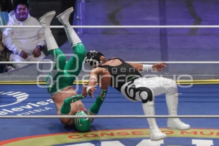 LUCHA LIBRE