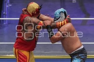 LUCHA LIBRE