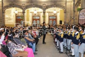 IMACP . CORO MONUMENTAL CANOA
