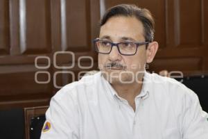 CÉSAR ORLANDO FLORES