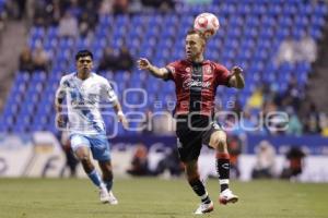 FÚTBOL . CLUB PUEBLA VS ATLAS