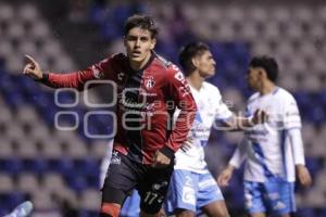 FÚTBOL . CLUB PUEBLA VS ATLAS