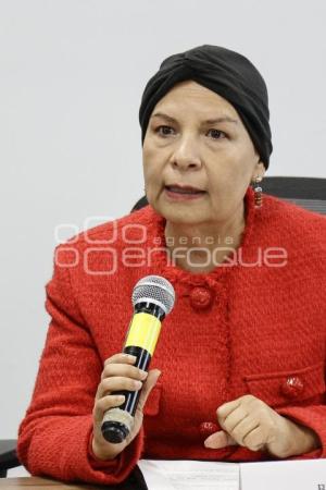 BEATRIZ MANRIQUE