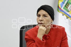 BEATRIZ MANRIQUE