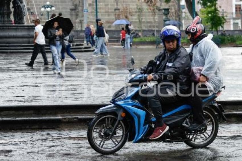 CLIMA . LLUVIA