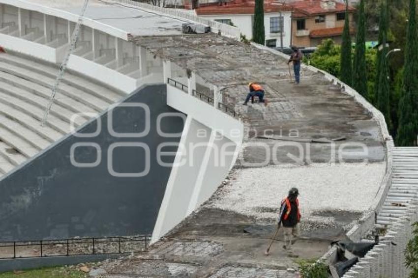 ESTADIO ZARAGOZA . OBRA