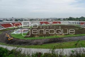 ESTADIO ZARAGOZA . OBRA
