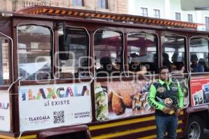 TLAXCALA . TURISTAS