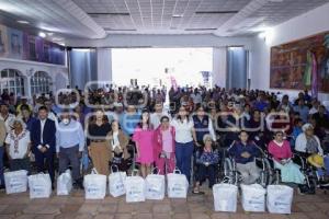 SAN ANDRÉS CHOLULA . ENTREGA DE DESPENSAS