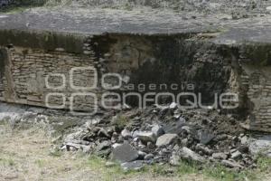PIRÁMIDE . DERRUMBE