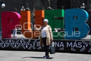 PUEBLA . LETRAS GIGANTES