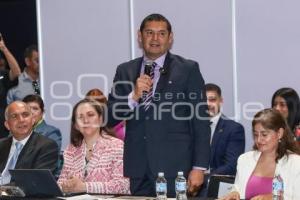 GOBIERNO ESTATAL . FOROS METROPOLITANOS