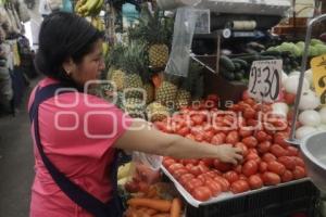 ECONOMÍA . JITOMATE