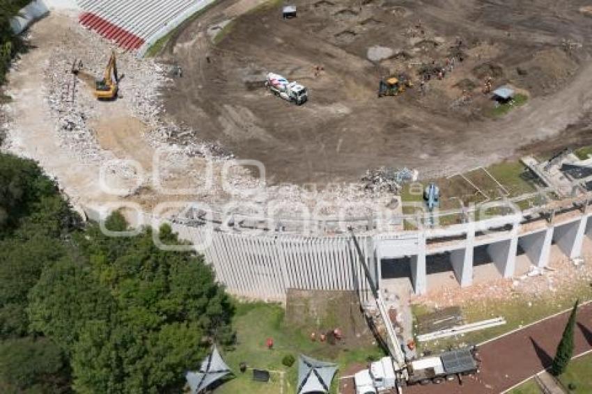 ESTADIO ZARAGOZA . OBRA