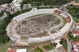 ESTADIO ZARAGOZA . OBRA