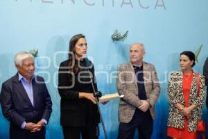 EXPOSICIÓN . MURMULLO DE LOS OCÉANOS