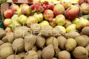 INGREDIENTES CHILE EN NOGADA