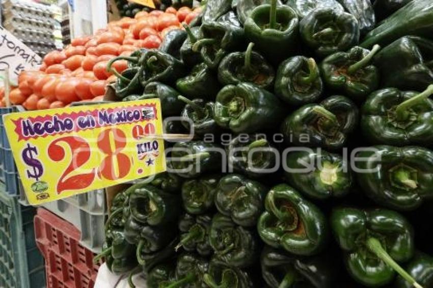 INGREDIENTES CHILE EN NOGADA