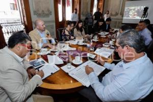 REGIDORES . COMISIÓN PATRIMONIO Y HACIENDA