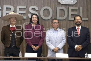 CONGRESO . BECAS UNIVERSITARIAS