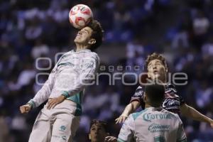FÚTBOL . CLUB PUEBLA VS SANTOS