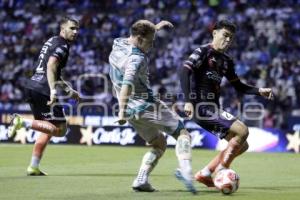 FÚTBOL . CLUB PUEBLA VS SANTOS