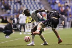 FÚTBOL . CLUB PUEBLA VS SANTOS