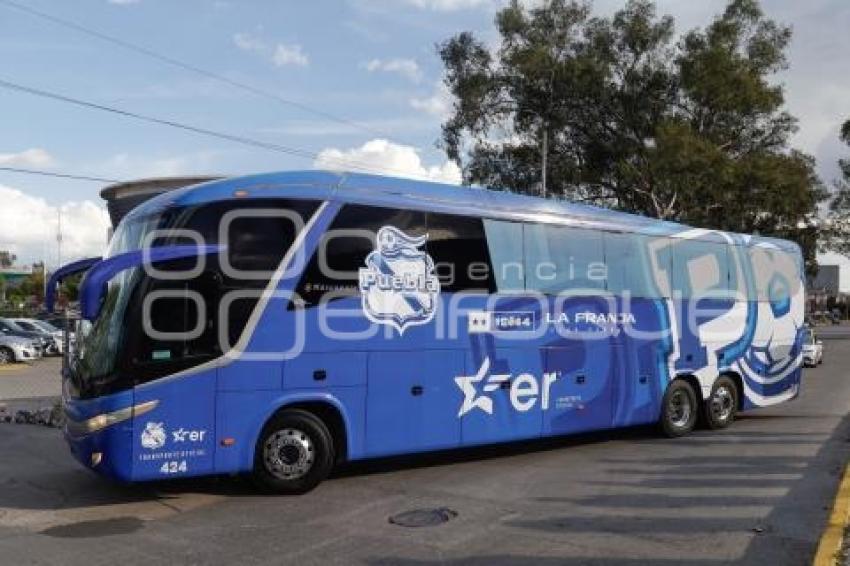 FÚTBOL . CLUB PUEBLA VS SANTOS