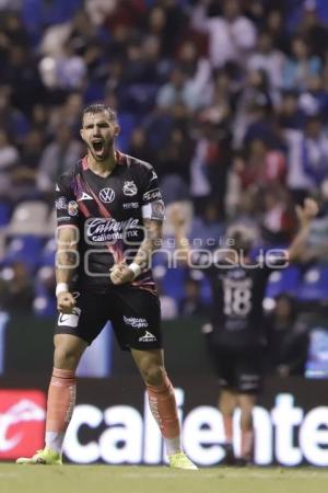 FÚTBOL . CLUB PUEBLA VS SANTOS